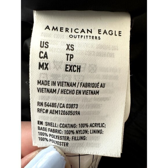 American Eagle Women’s Colorblock Puffer Jacket Black Blue Pink Size XS Outdoors - Picture 6 of 16